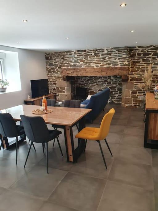 Gite Manoir De Kerlez Briec Exteriér fotografie